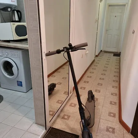 в споделен апартамент свободен паркинг Room-shared Apartment, Wi-fi Tv Free Parking 公寓 *